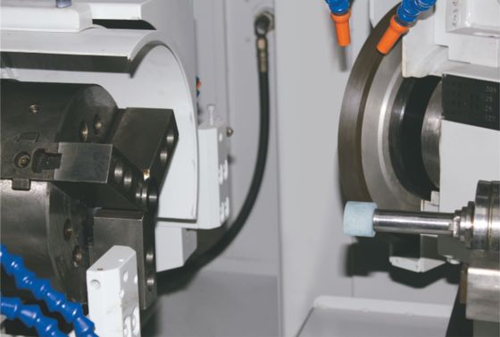 Multifunktionale langlebige CNC-Vertikaluniverselle automatische Schleifmaschine CG15